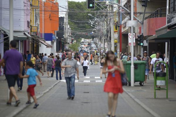 Movimento de pessoas no Centro de Jundiaí caiu 80% na segunda quinzena de junho, aponta levantamento da GM