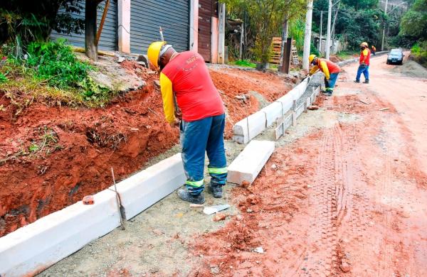 Cajamar inicia primeira etapa de obras de pavimentação asfáltica na Rua Gilberto de Carvalho