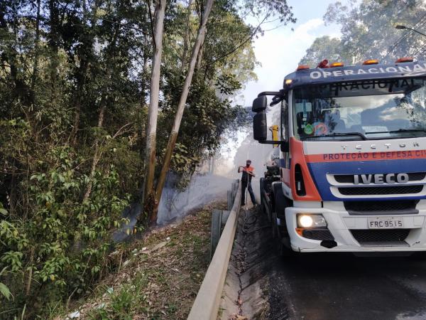 Defesa Civil intensifica ações para combater incêndios durante estiagem em Cajamar 