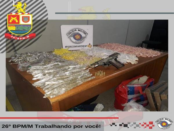 Polícia encontra casa usada para armazenar drogas em Francisco Morato