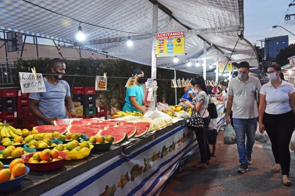 Feiras livres e noturnas funcionarão nas vésperas de Natal e Réveillon 