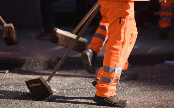 Prefeitura de Jundiaí faz alerta para golpes de 'falsos garis'