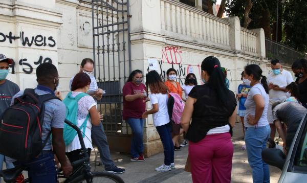 Covid-19: Brasil registrou 57.472 casos em 24 horas