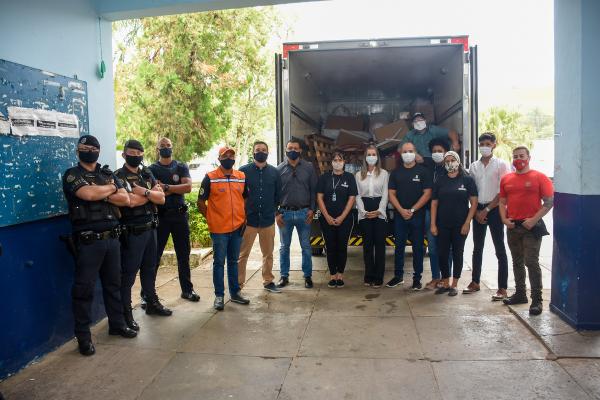 Fundo Social de Cabreúva envia donativos às famílias da Vila União