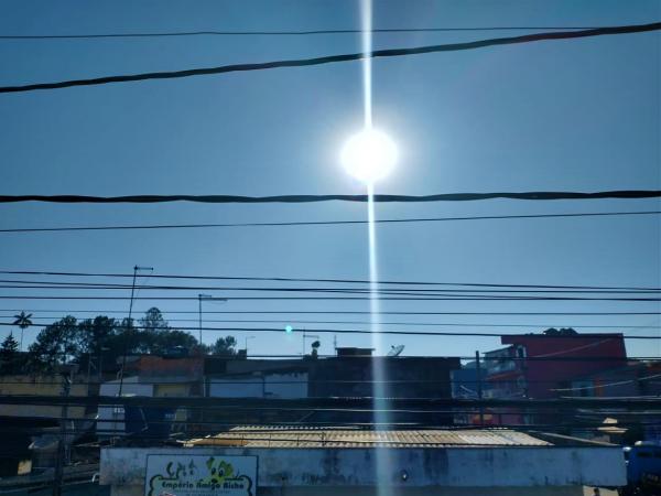 Terça-feira quente e com possibilidade de chuva forte isolada