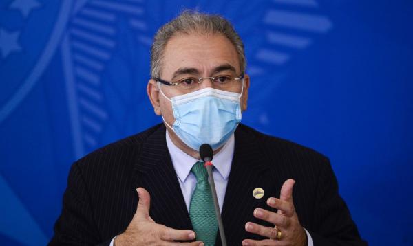 Ministro da Saúde anuncia antecipação de 2 milhões de doses da vacina Pfizer 