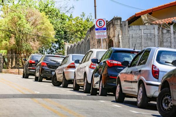 Zona Azul começa a funcionar em Itapevi nesta terça-feira (15)