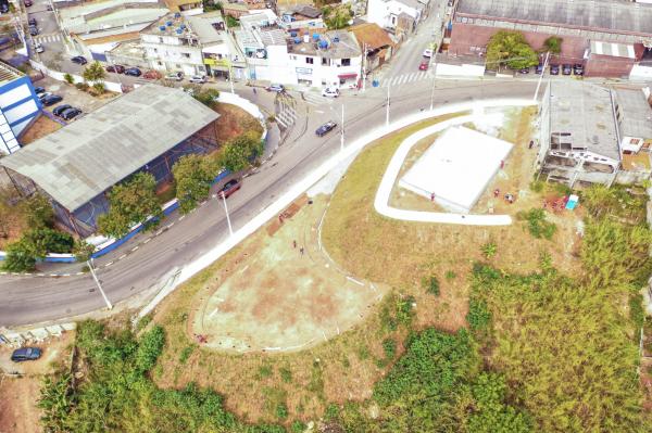 Prefeitura está construindo área de lazer no Bairro Panorama 