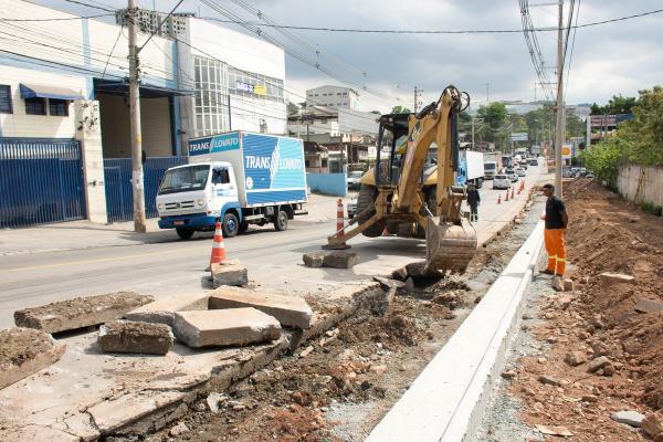 Obras de duplicação da Avenida Tenente Marques são iniciadas em Cajamar