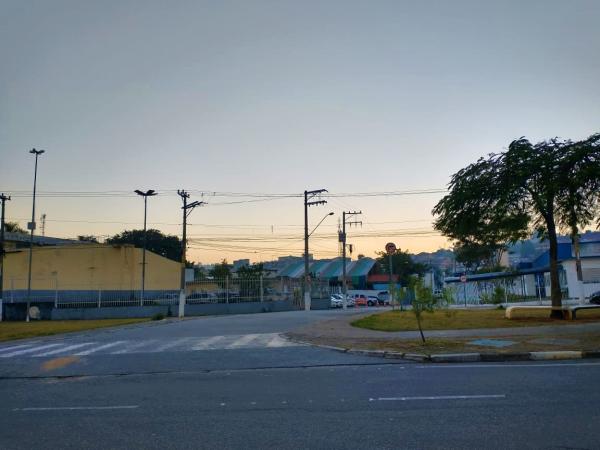 Quarta-feira segue com temperatura amena e sem previsão de chuva