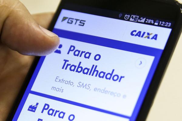 FGTS: Saques para não correntistas da Caixa e nascidos em fevereiro e março começa hoje