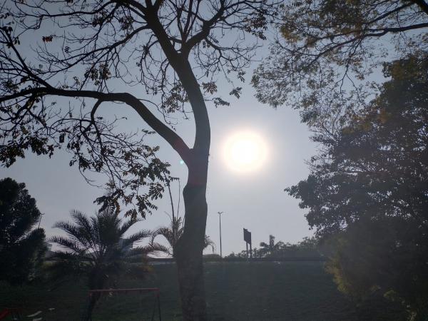 Terça-feira ensolarada e com máximas de 34ºC antecede chegada de nova frente fria