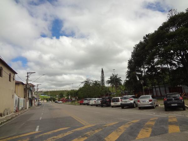 Quarta-feira (3) de sol entre nuvens e sem previsão de chuva