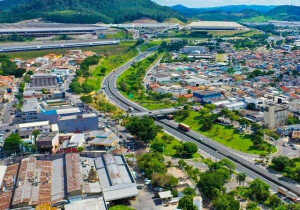 Quinta-feira será de calor com sol entre nuvens em Cajamar