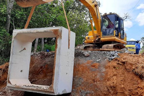 Prefeitura informa início da obra para nova rede de drenagem no bairro Água Fria