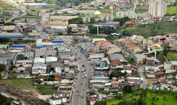 Cajamar começa a semana com sol entre nuvens e clima ameno