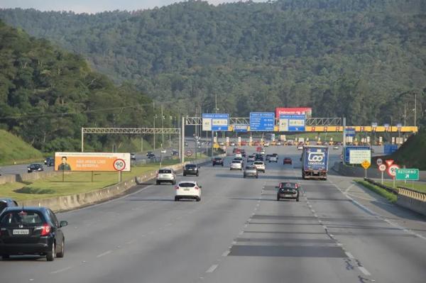 Governador anuncia que pedágios não serão reajustados neste ano