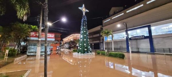 Moradores de Franco da Rocha sofrem com enchentes que se repetem a cada chuva