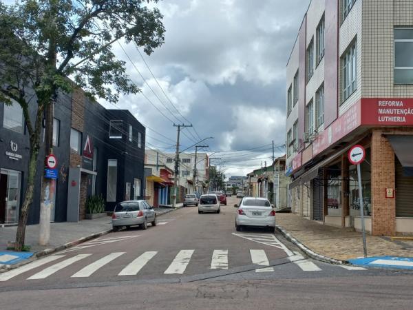 Tempo instável e possibilidade de pancadas de chuva: veja a previsão para a quarta 