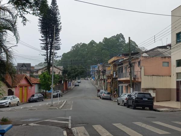 Calor e chance de temporal: veja a previsão do tempo para a quinta-feira em Cajamar