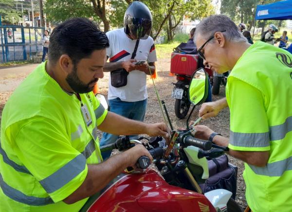 CCR AutoBAn realiza orientações sobre os riscos de soltar pipa 