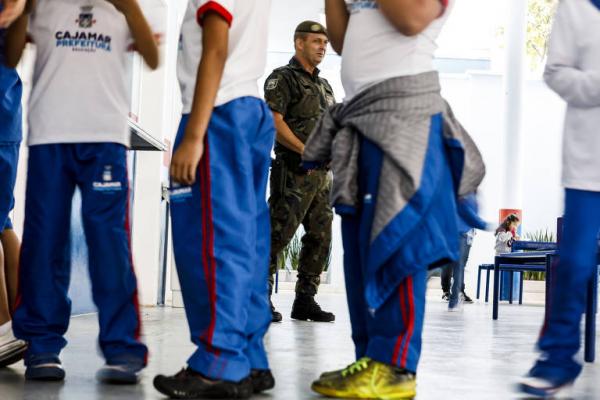 Alunos da rede municipal voltam às aulas nesta segunda-feira