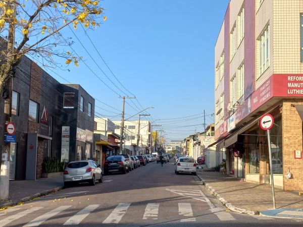 Após frente fria na terça-feira, sol e temperatura em elevação marcam a quarta-feira