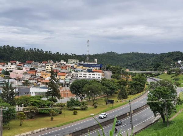 Tarde fria e úmida em Cajamar e nas demais cidades da região 