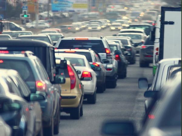 Congestionamentos em SP aumentam 9% em dezembro, com maior lentidão média desde a pandemia