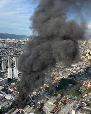 Incêndio em confecção do RJ deixa pessoas presas e em estado grave!