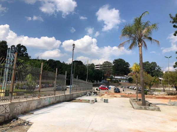 Prefeitura dá continuidade nas obras da Praça de Eventos de Jandira