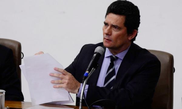 Sérgio Moro anuncia saída do Ministério da Justiça