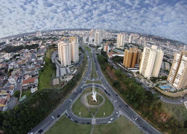 Jundiaí não vai aderir a ‘megaferiado’: “realidade de cada cidade é diferente”, diz prefeito